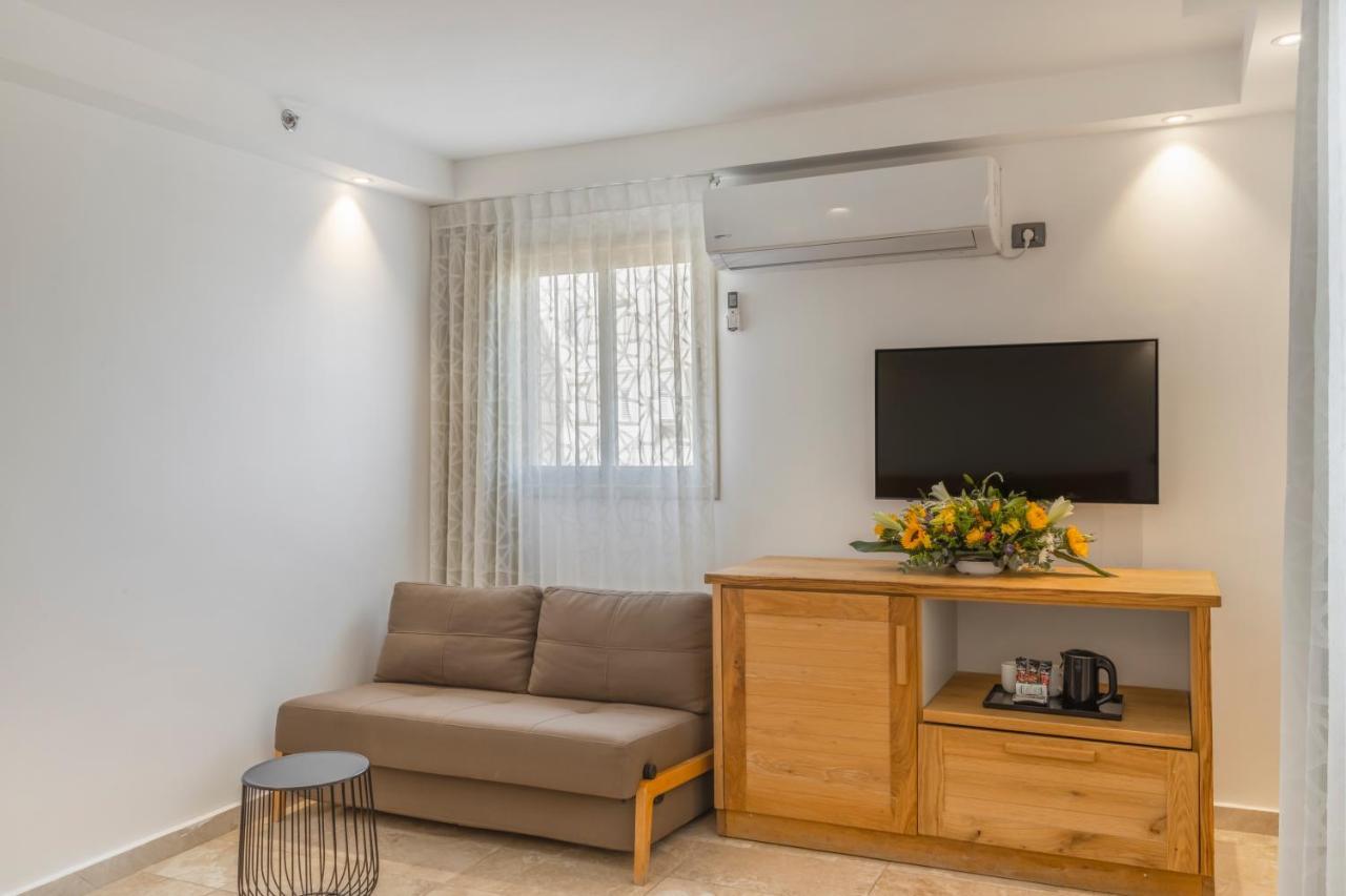 Ramon Suites By Smart Hotels Мицпе Рамон Екстериор снимка