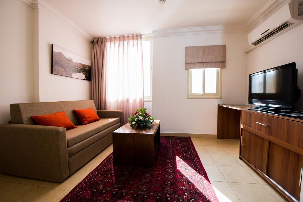 Ramon Suites By Smart Hotels Мицпе Рамон Екстериор снимка